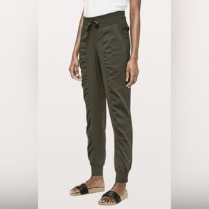 Lululemon Dance Studio Jogger